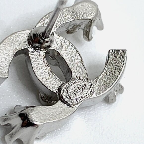 Authentic Chanel CC Earrings Silver With Crystals Brand New - Picture 8 of 10